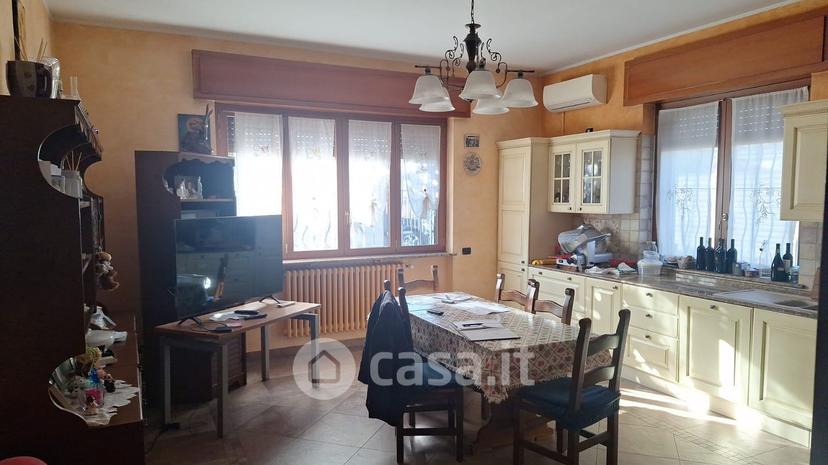 Villa in Via dei Certosini 8 — foto 2 di 28