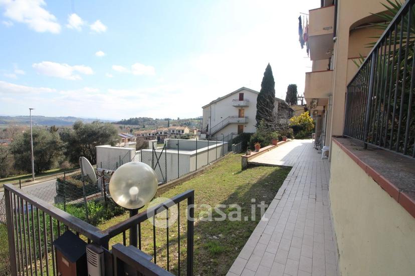 Trilocale in Via Beniamino Gigli — foto 28 di 34
