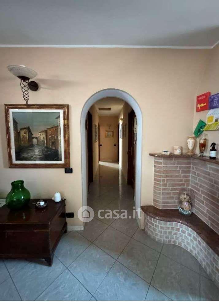Quadrilocale in Via Pedretti 3 — foto 10 di 35