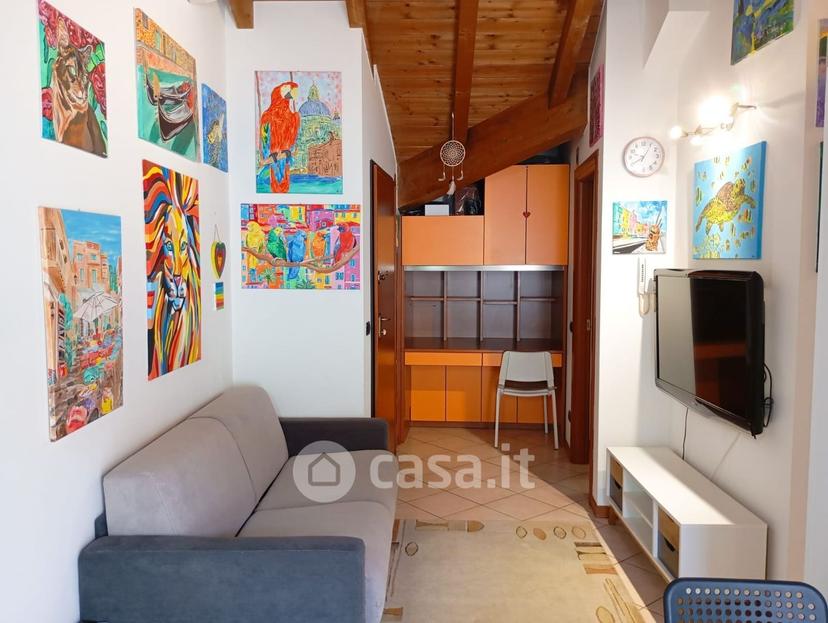 Monolocale in Via Luigi Mantica 2 — foto 8 di 19