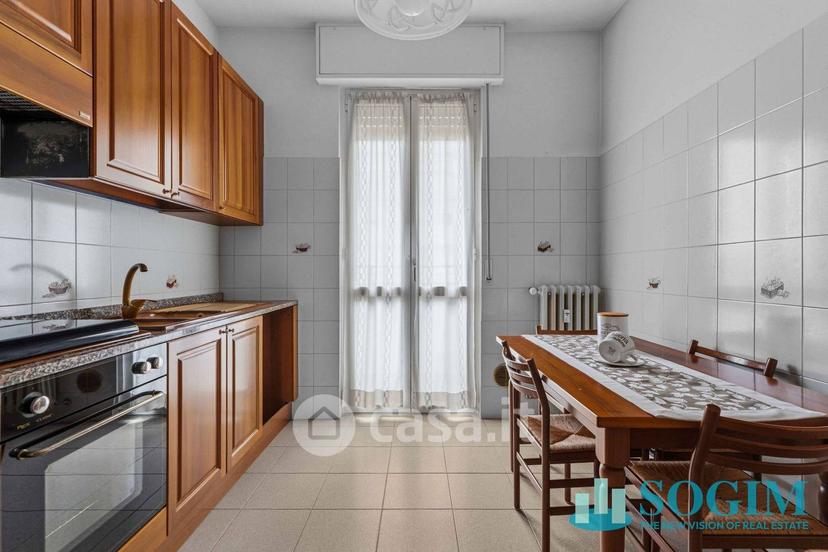 Trilocale in Via Fratelli di Dio 182 — foto 5 di 41