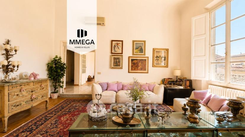 Appartamento in Borgo degli Albizi 10 — foto 2 di 33