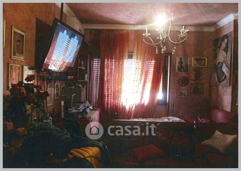 Quadrilocale in Via La Spezia — foto 9 di 32