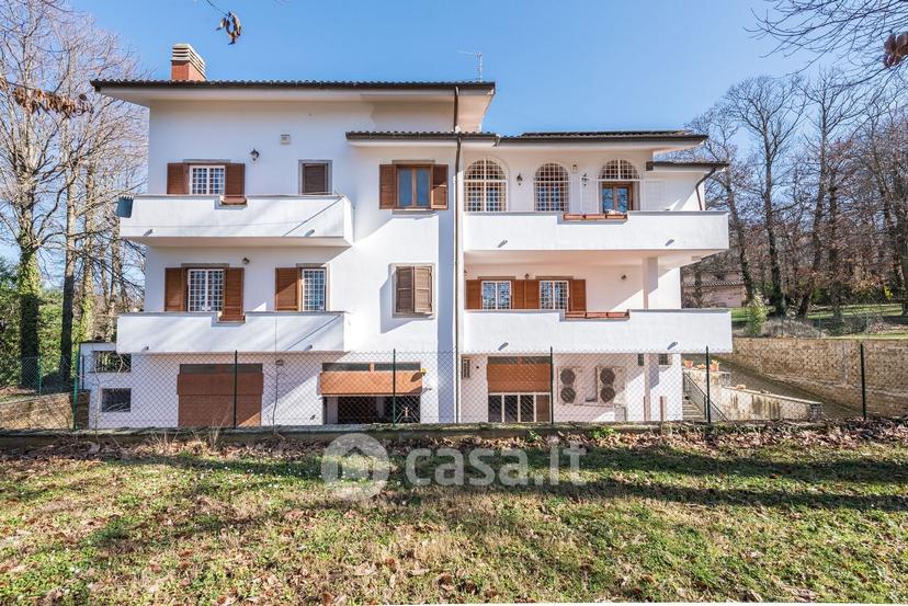 Villa in Via delle Cerquette 122 — foto 37 di 53