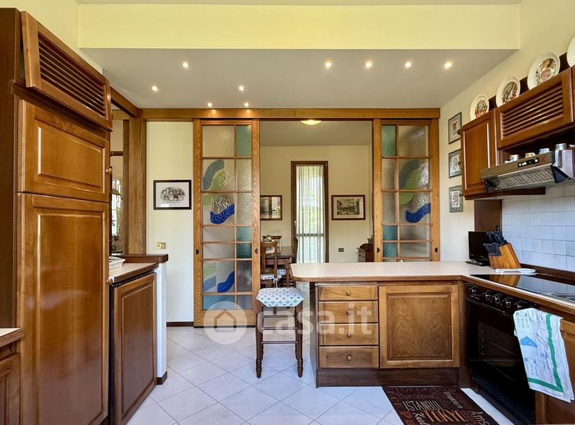 Villa in Via A. Mantegna — foto 12 di 47