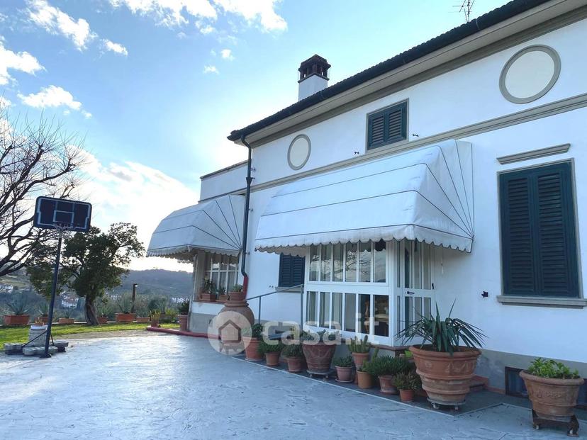 Villa in Via degli Arrighi 2 — foto 74 di 95