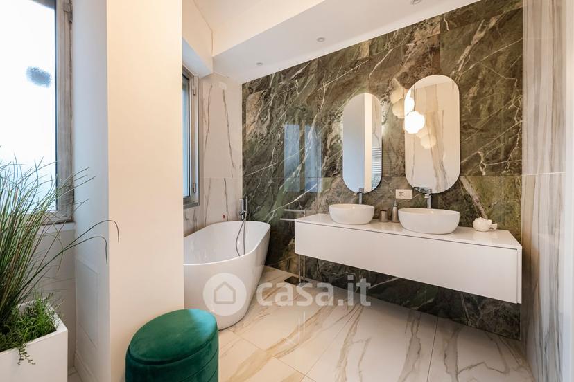 Appartamento in Via Giuseppe Parini — foto 23 di 52