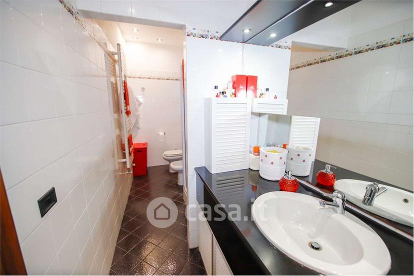 Villa in Via Emanuele Filiberto 14 — foto 47 di 53