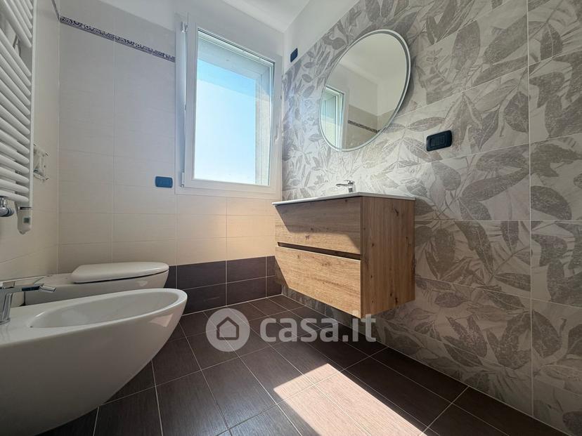Trilocale in Via Papa Wojtyla — foto 13 di 24