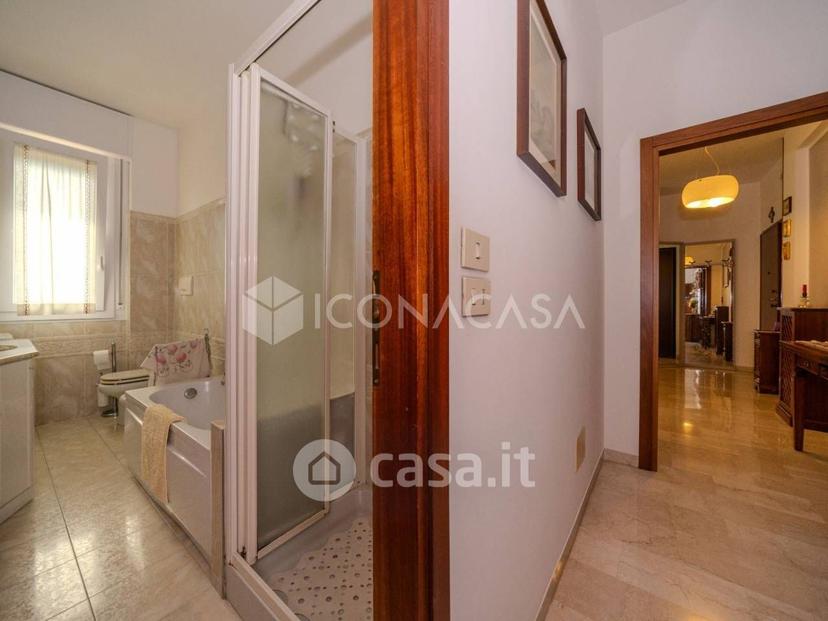 Trilocale in Via della Resistenza 2 — foto 35 di 86