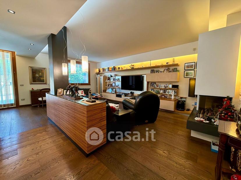Quadrilocale in Via dei Tigli — foto 6 di 43