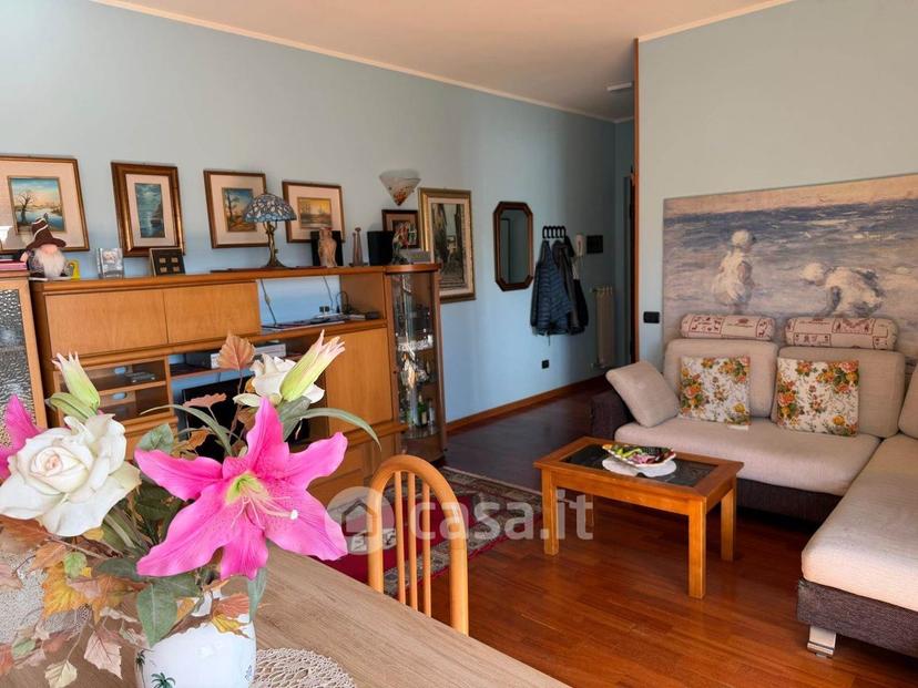 Trilocale in Via Montello 53 C — foto 13 di 29