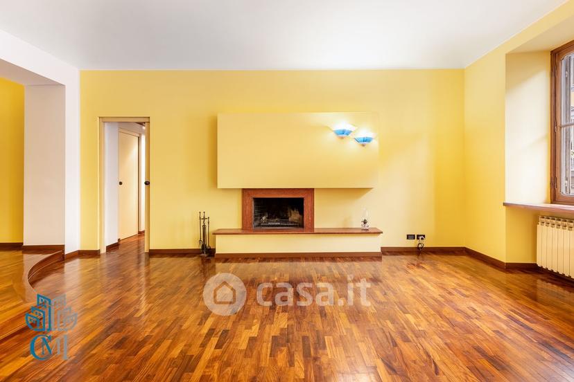 Quadrilocale in Via San Quintino 17 — foto 20 di 39
