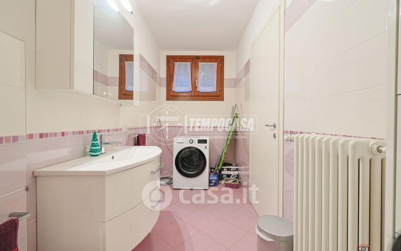 Appartamento in Via Colunga — foto 24 di 44