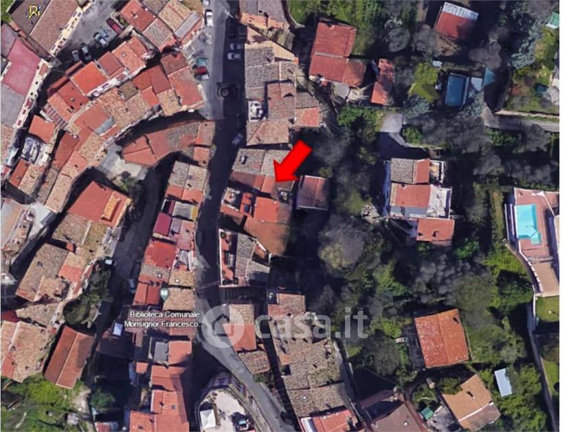 Quadrilocale in Via II Giugno 7 — foto 2 di 32