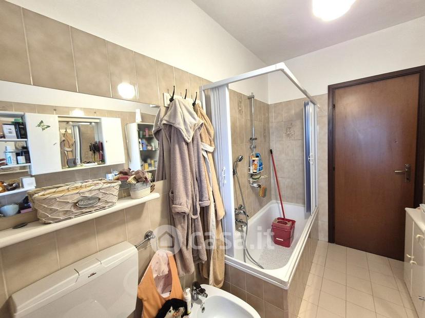 Trilocale in Via Giuseppe Garibaldi 31 — foto 14 di 35