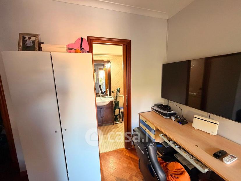 Trilocale in Via dei Salici 37 — foto 5 di 12