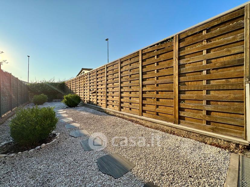 Trilocale in Via Gino Fratesi — foto 11 di 20
