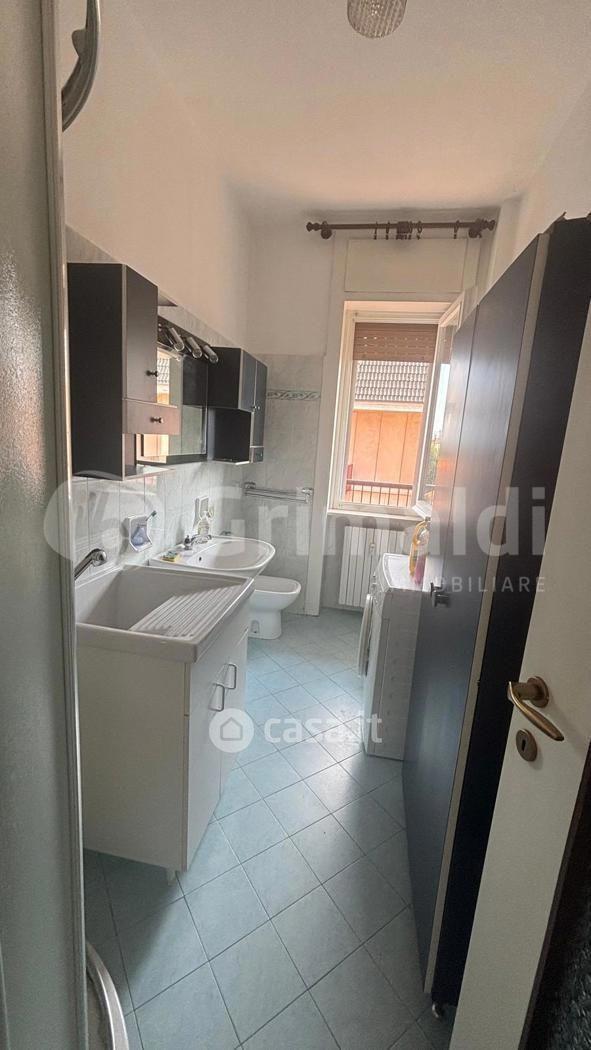 Quadrilocale in Via Cassolnovo 7 — foto 14 di 35