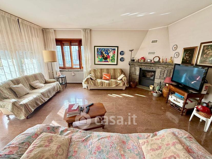 Villa in Via Giuseppe Parini 5 — foto 56 di 86