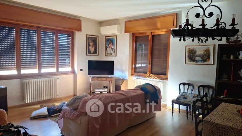 Villa in Via dei Certosini 8 — foto 21 di 28