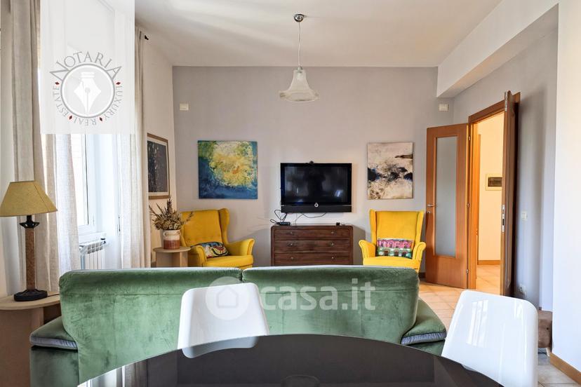 Quadrilocale in Via Monti Sabini 64 — foto 8 di 37