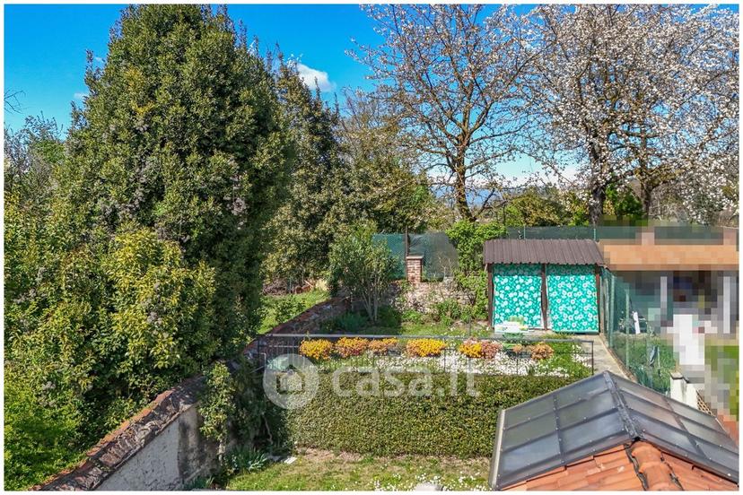 Villa in Strada dei Ronchi 11 — foto 12 di 23
