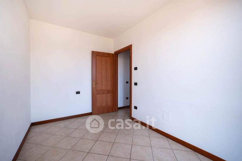 Trilocale in Via del Paradiso — foto 16 di 23