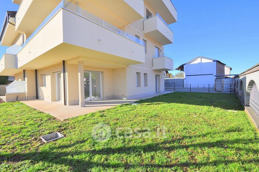 Trilocale in Via Monte Grappa 3 — foto 27 di 29