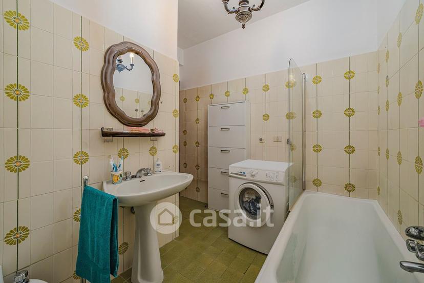 Trilocale in Via Zara 4 — foto 21 di 40