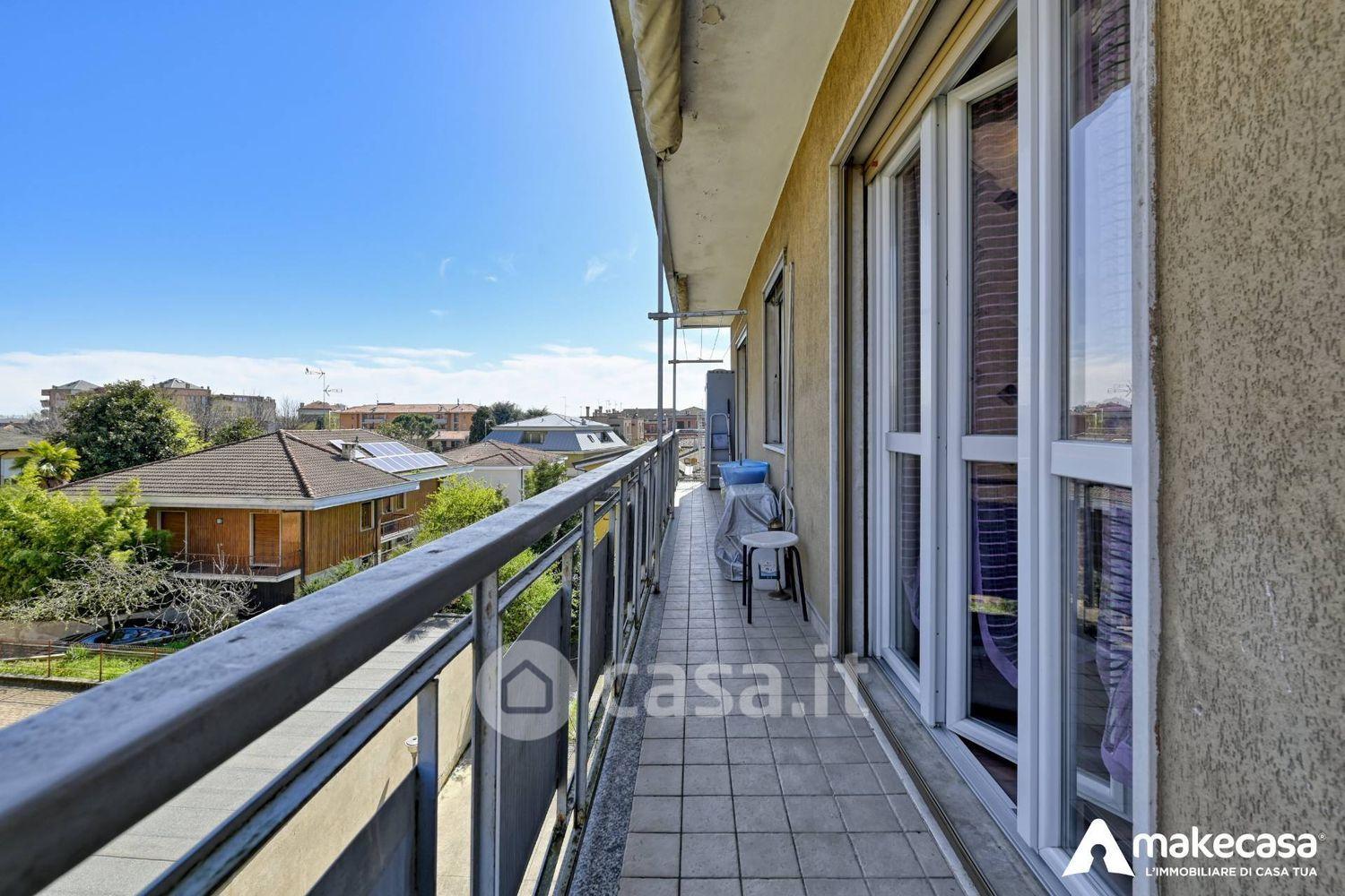 Trilocale in Via dei Platani 25