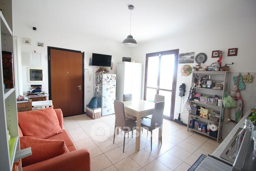 Trilocale in Via Beniamino Gigli — foto 27 di 34