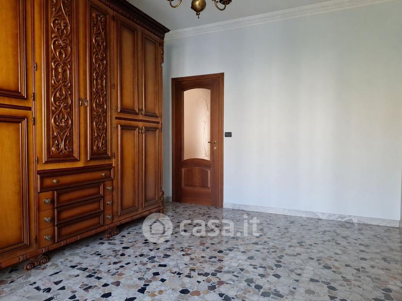 Trilocale in Via della Concordia 10 — foto 14 di 33