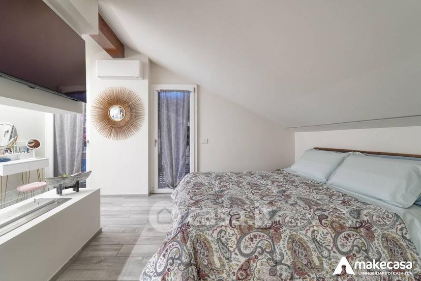 Villa in Via Giuseppina Biggiogero 1 — foto 17 di 33