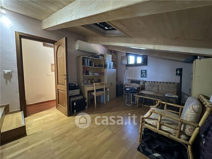 Villa in Via Romola — foto 12 di 50
