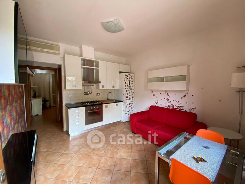 Bilocale in Viale 1º Maggio 86 — foto 2 di 24