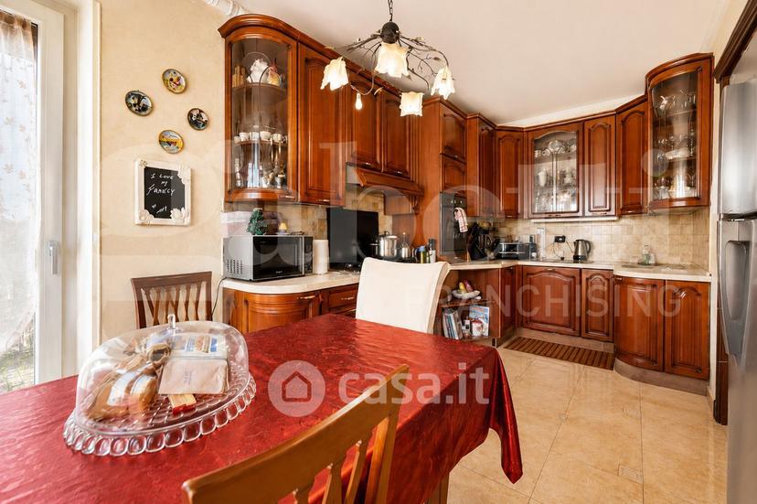 Trilocale in Viale Monte Penice 10 — foto 6 di 26