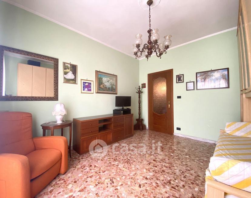 Trilocale in Via Oberdan 5 — foto 2 di 28