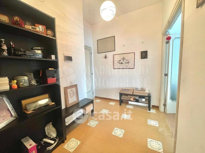 Trilocale in Via dei Mughetti 23 — foto 4 di 27