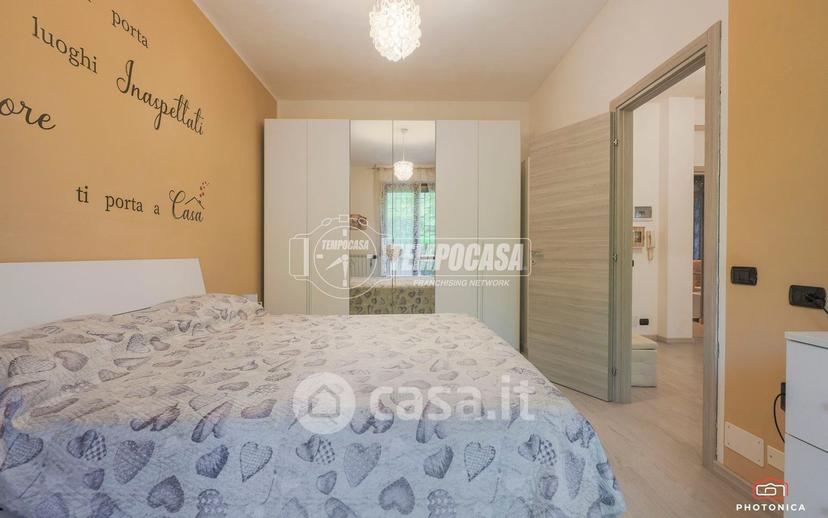 Trilocale in Via Cà Bassa — foto 3 di 34