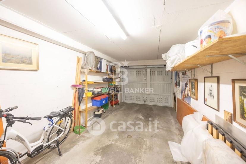 Trilocale in Via Codivilla — foto 19 di 22