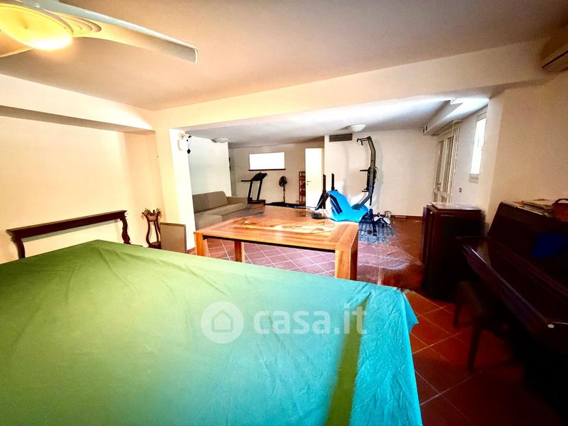 Villa in Via dei Pini 29 — foto 7 di 35