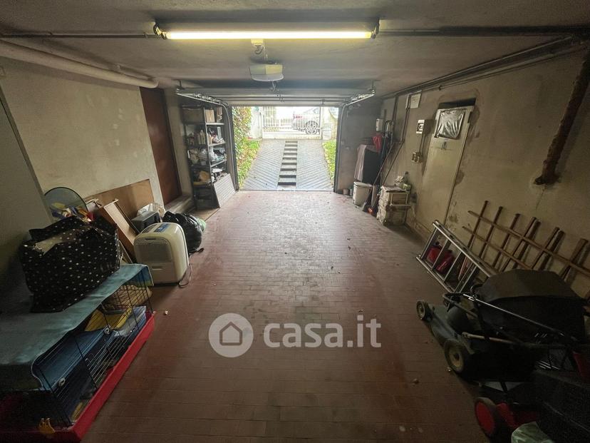 Villa in Via Val d'Ossola — foto 42 di 49