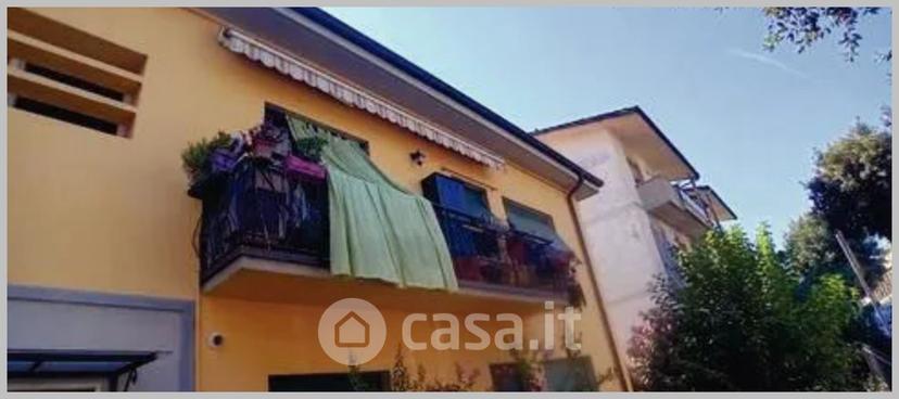 Trilocale in Via Brucalassi — foto 3 di 32