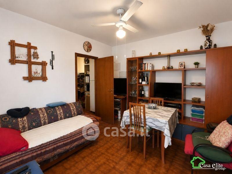 Trilocale in Via V. Monti 2 — foto 4 di 24