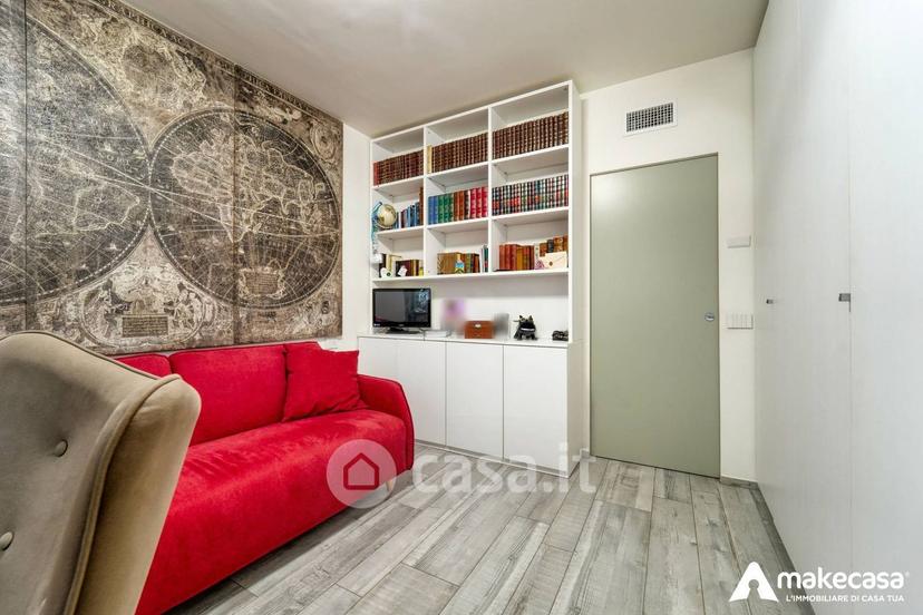 Villa in Via Giuseppina Biggiogero 1 — foto 29 di 33