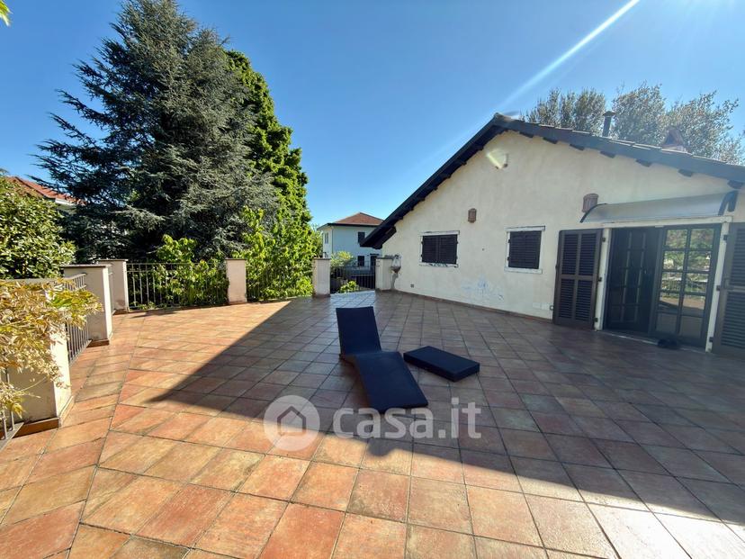 Villa in Via Moncenisio 8 — foto 30 di 72