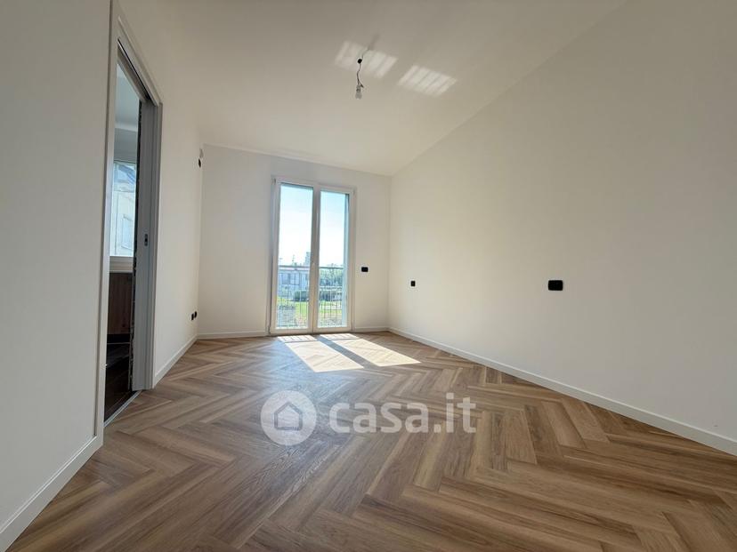Trilocale in Via Papa Wojtyla — foto 22 di 24