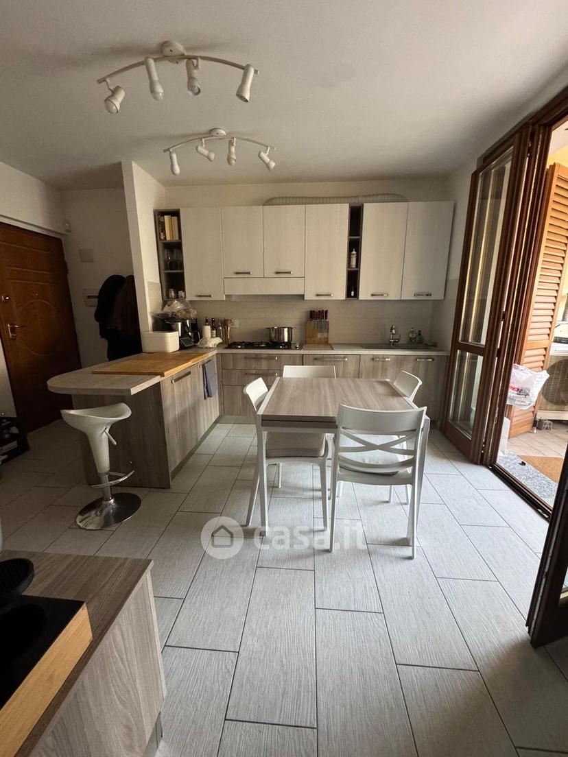Trilocale in Via Salerano 45 — foto 12 di 30