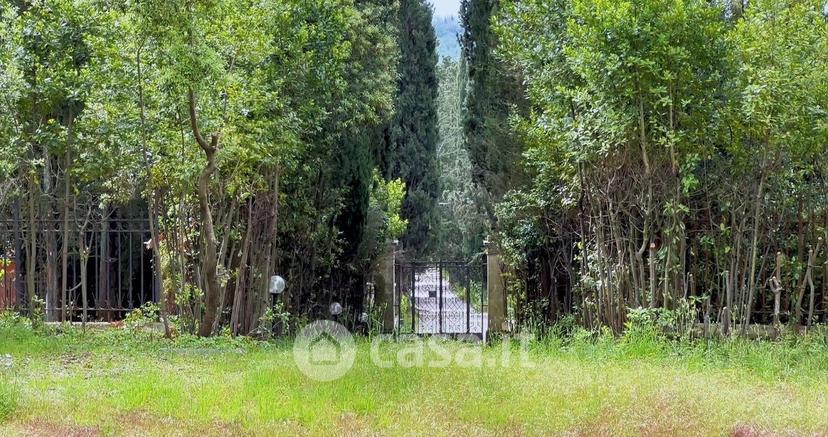 Villa in Via Ponti di Millo — foto 29 di 53